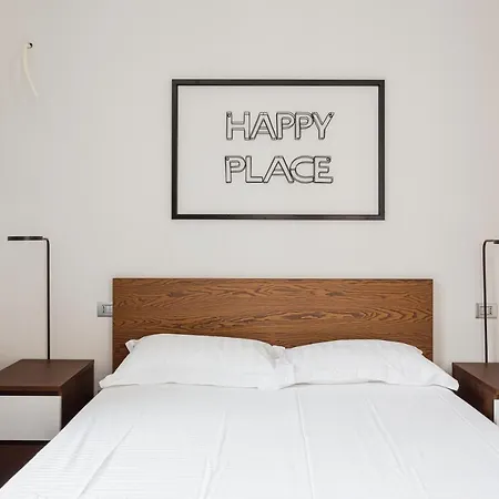 Hostmate -milano - Via Freguglia - Guastalla Mailand