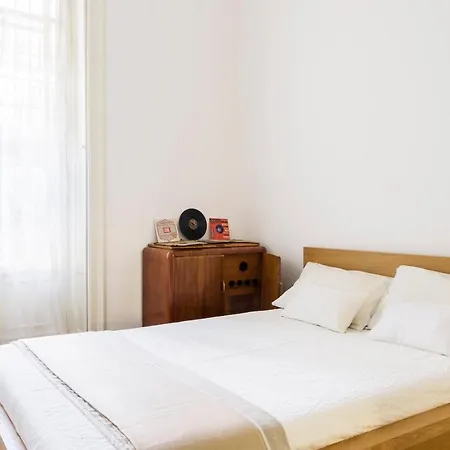 Sarti Master Guest Apartment