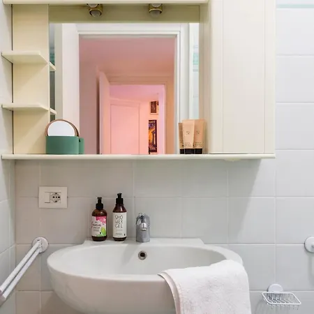 Sarti Master Guest Apartment Mailand