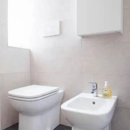 Rodica Comfort Navigli Appartamento