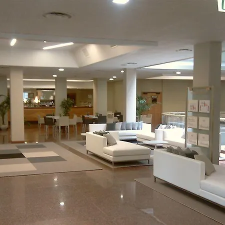 ホテル Atahotel Quark 4*