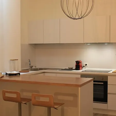 I Livin - Via Bernina, 20 Apartamento