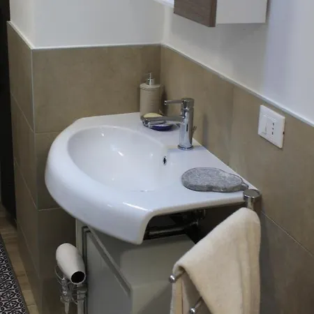 I Livin - Via Bernina, 20 Apartamento *