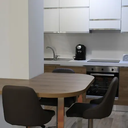 I Livin - Via Bernina, 20 Apartamento Milão