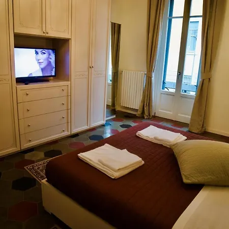 Splendido Trilocale Zona Isola 아파트 *