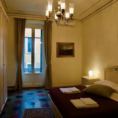 Splendido Trilocale Zona Isola Lejlighed *