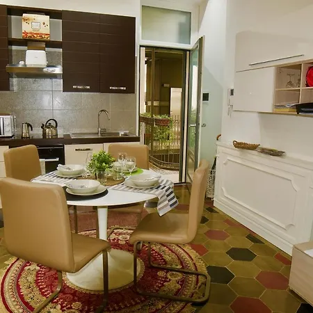 Splendido Trilocale Zona Isola * Milano