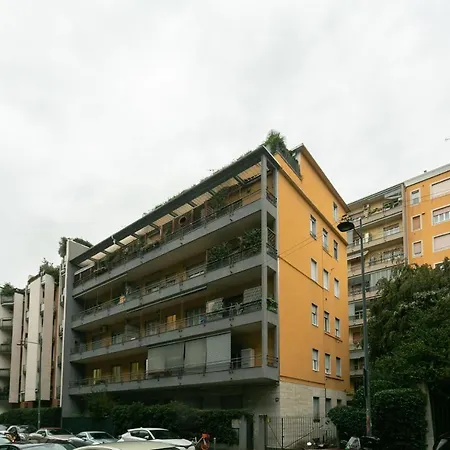 Close To Corso Vercelli Апартаменты *