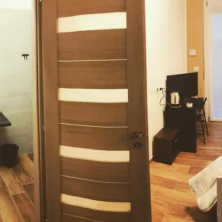 Gioiahomes Pensión Milán