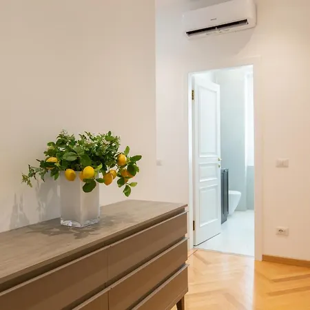בית הארחה Parco Solari's Suites