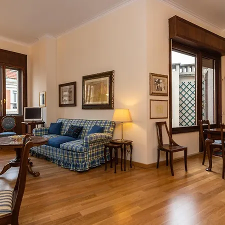 アパート Hemeras Boutique Homes - Design Near Duomo Cathedral