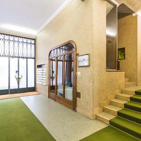 Hemeras Boutique Homes - Design Near Duomo Cathedral アパート *