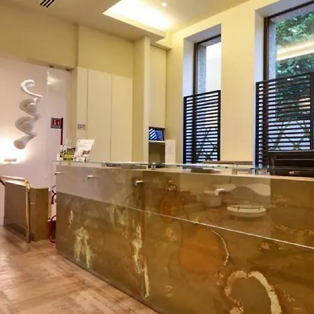 Hotel Western Madison 4*