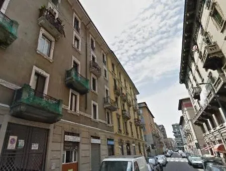 Bellissima Stanza Bianca Moderna Vicino M1 Pasteur, Eccezionale Qualita Prezzo Guest house Milan