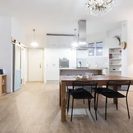 Italianway - Savona 26 *