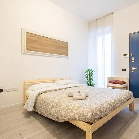 Central Guest House *