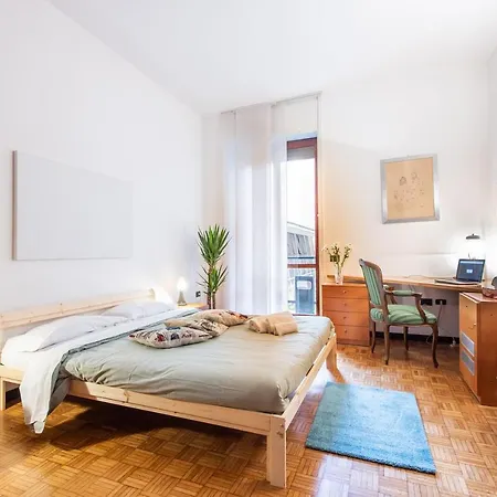 Central Guest House *