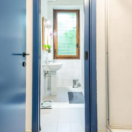 Гостевой дом Central Guest House Милан