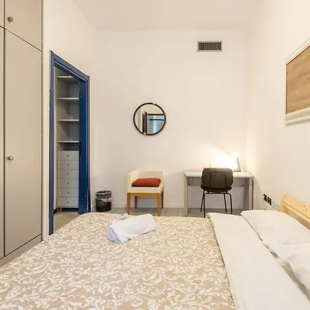 Central Guest House Гостевой дом Милан