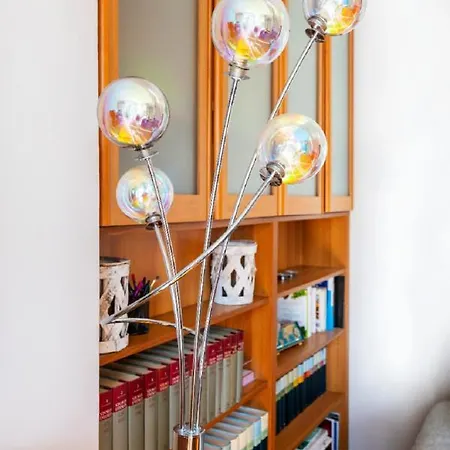 Likehome - Via Coni Zugna *