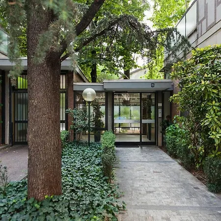 Easylife - - Friuli 15 - Porta Romana *