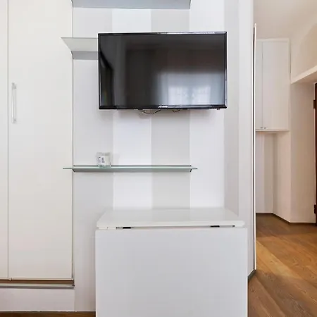 Porta Venezia Nest * Milán