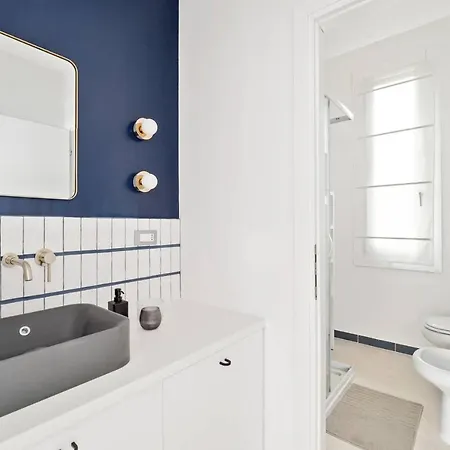Golden Navy Design In Porta Venezia Apartment Milan