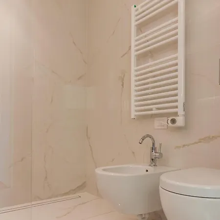 B' House Deluxe - Piazza Affari M1 Cordusio Διαμέρισμα Μιλάνο