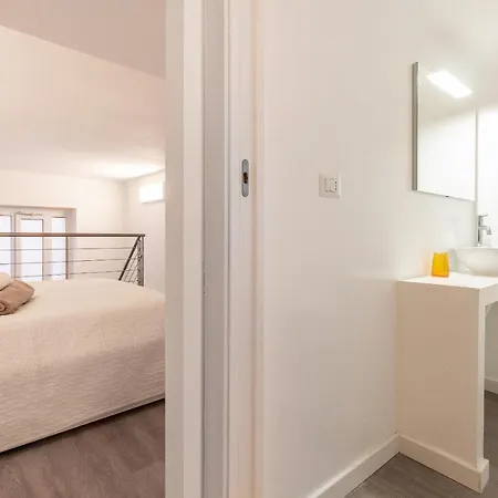 Alessia's Flat- Politecnico