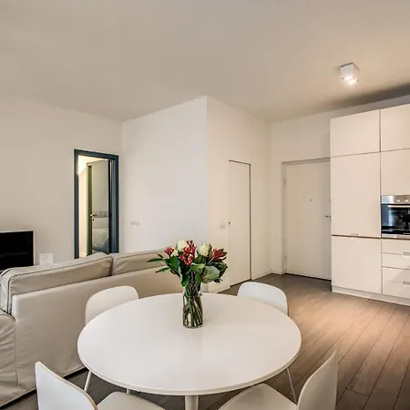 Apartment Suite Santa Sofia