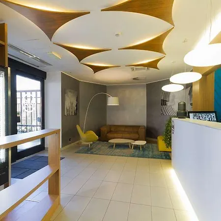 Cenisio Garibaldi Hotel Milão