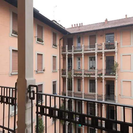 Italianway - Garigliano 8 Milan