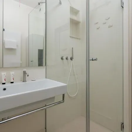 Appartement Via Ponchielli By Onefinestay *