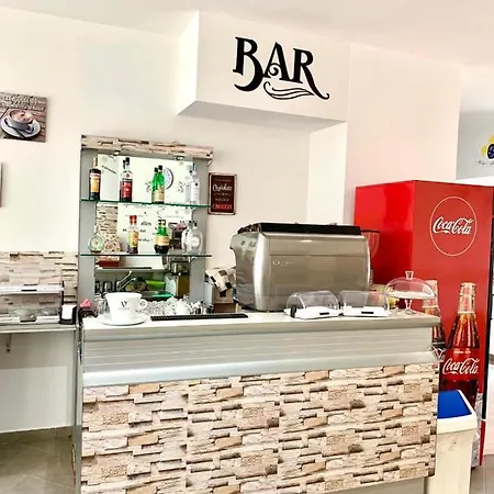 Alessander 2* Милан