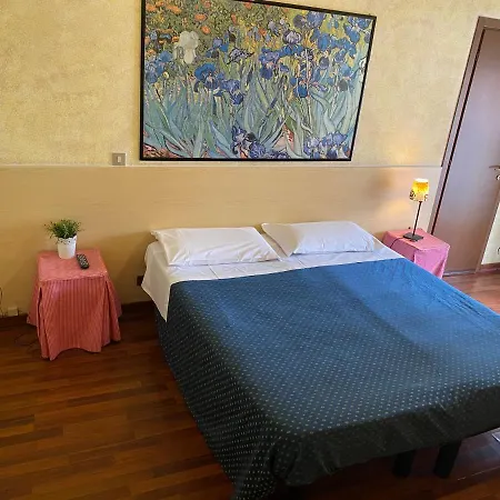 Otel Catalani E Madrid 2*