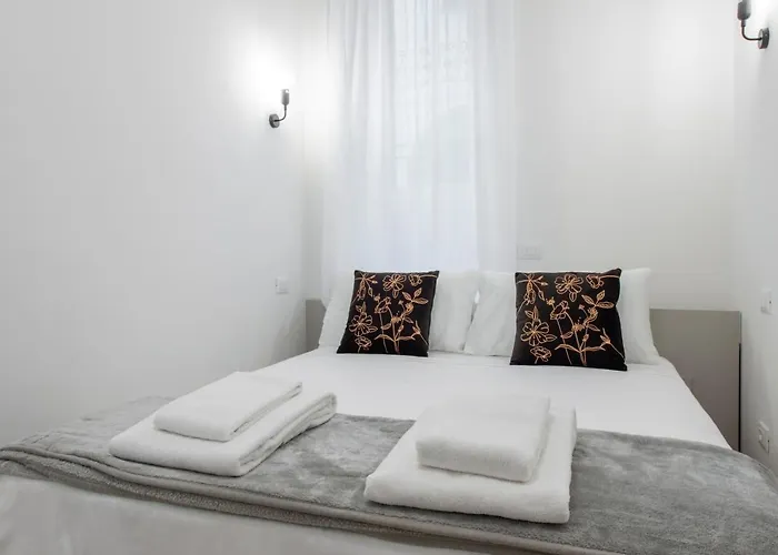 Royal - Centro Апартаменты Милан