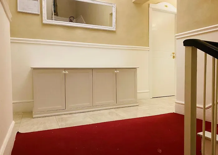 Boutique Calais Hotel