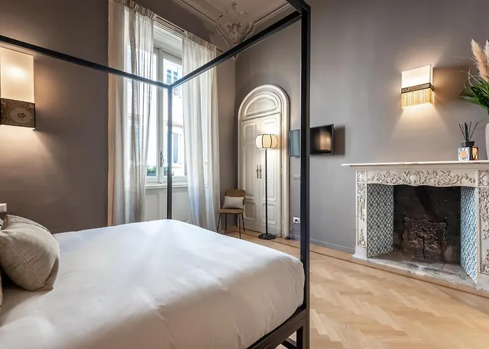 Boutique Sant'andrea Konukevi Milano