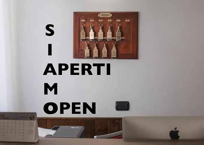 Hotel Amico Milano Certosa Mediolan