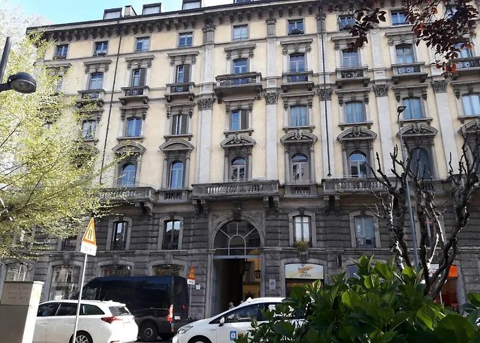 Tricolore ميلان
