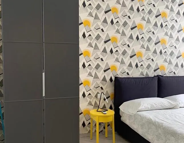 - Porta Venezia Apartment