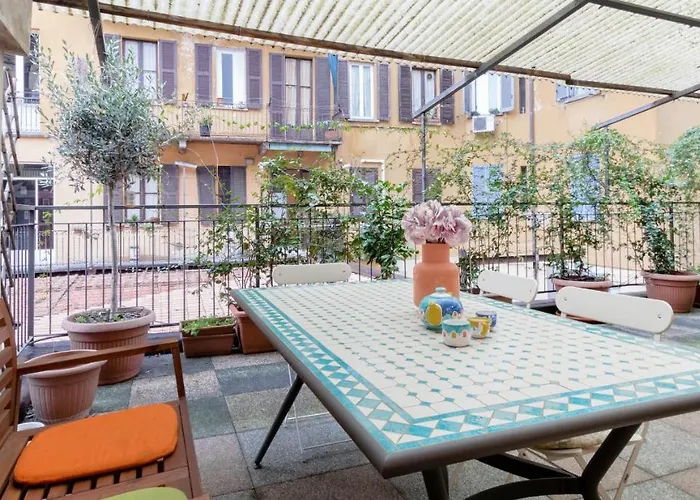 Joivy For 6 With Big Terrace In Centro Storico Апартаменты Милан