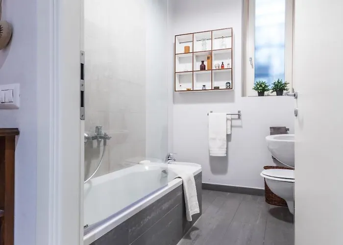 Joivy For 6 With Big Terrace In Centro Storico Апартаменты
