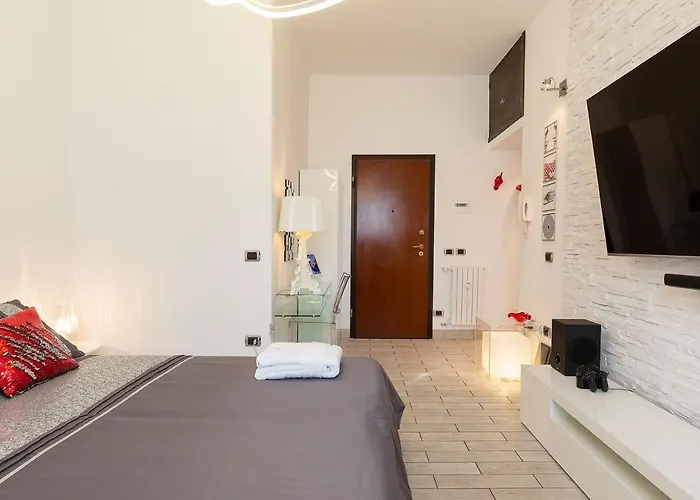 Pop Luxury Experience * מילאנו