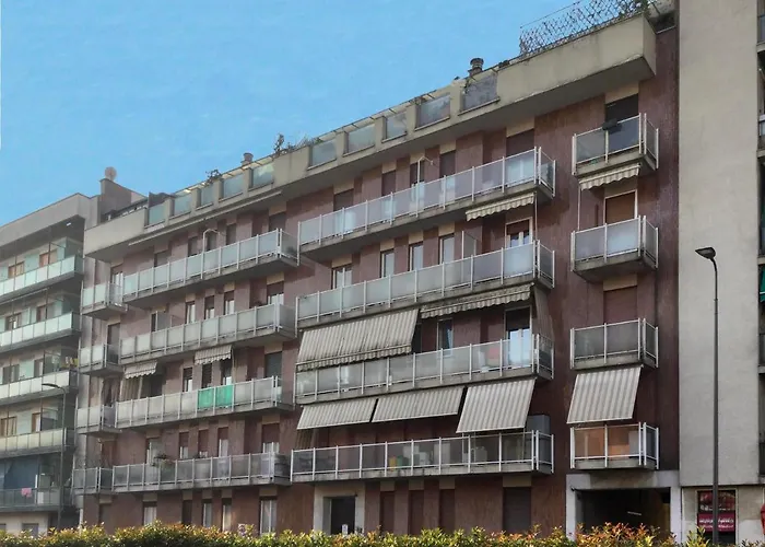 Pop Luxury Experience