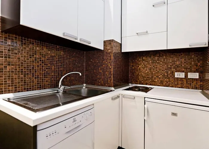 Downtown - The Flat شقة ميلان