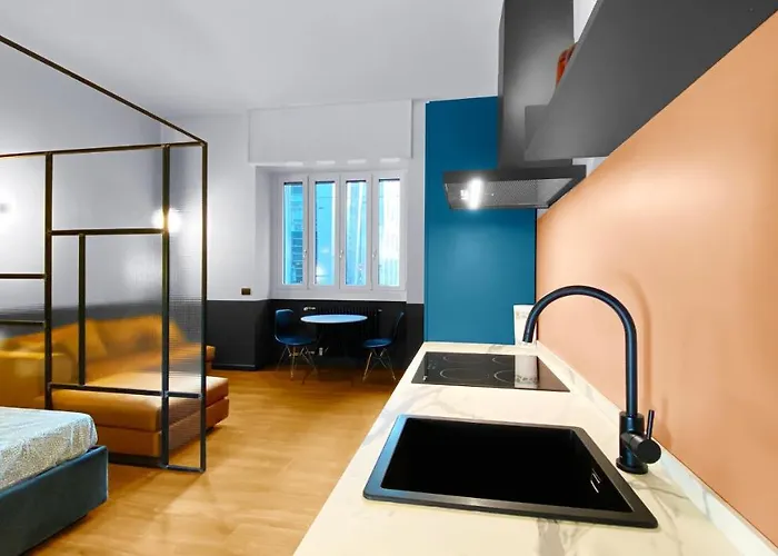 Station Blue Apartment *