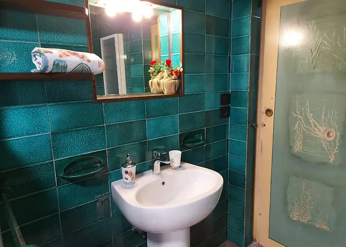 Bnbook-villa Molinari * Milano