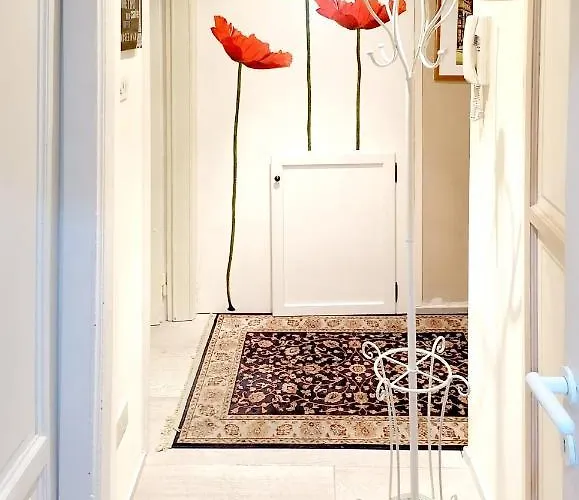 Porta Venezia & Giardini Montanelli Cozy Flat * Milánó