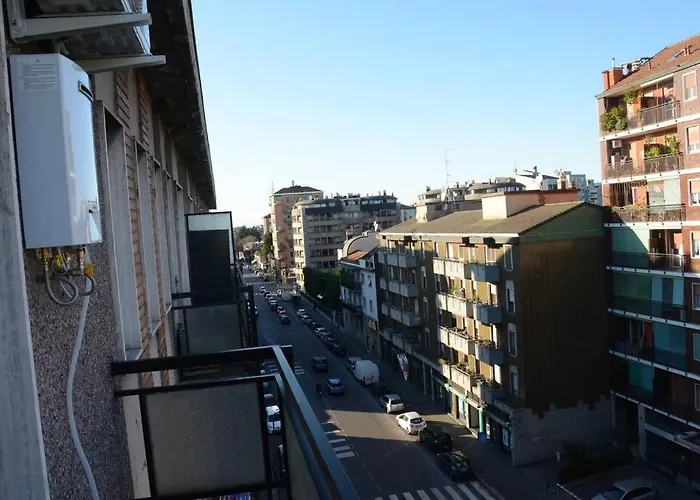 Daire Fondazione Prada Metro Corvetto Splendido Monolocale Ristrutturato Ben Arredato